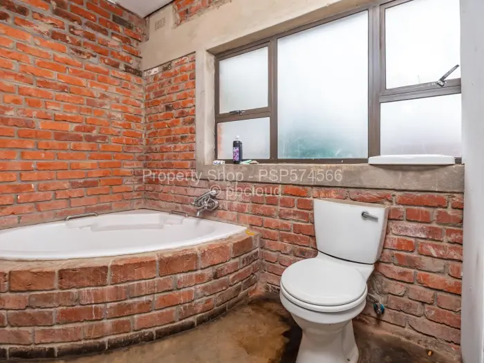 Commercial Property to Rent in Pomona