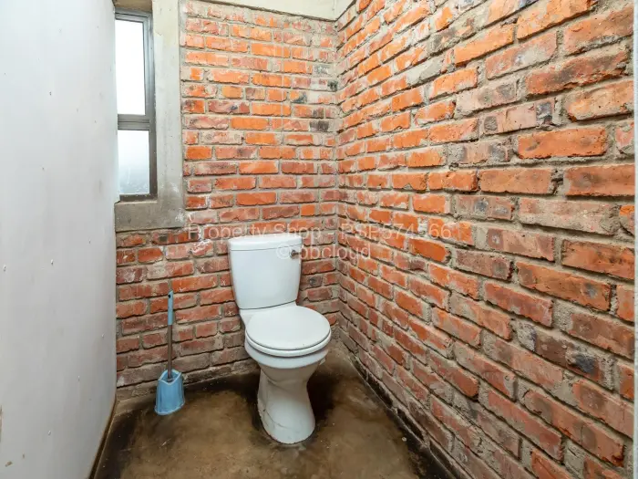 Commercial Property to Rent in Pomona