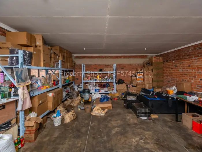 Commercial Property to Rent in Pomona