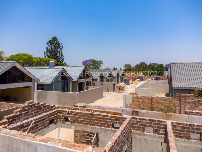 Townhouse/Cluster for Sale in Greendale, Harare