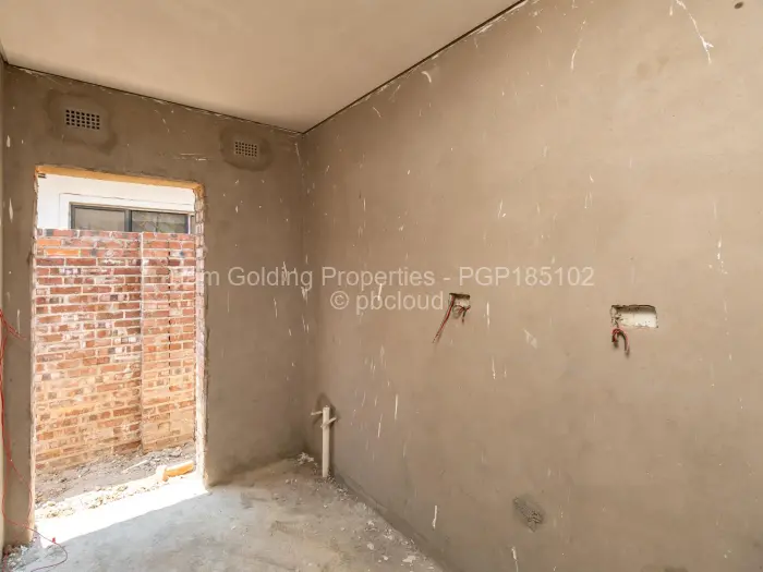 Townhouse/Cluster for Sale in Greendale, Harare