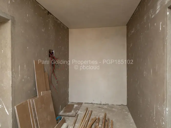 Townhouse/Cluster for Sale in Greendale, Harare