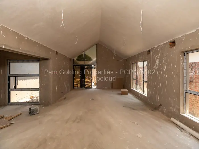 Townhouse/Cluster for Sale in Greendale, Harare