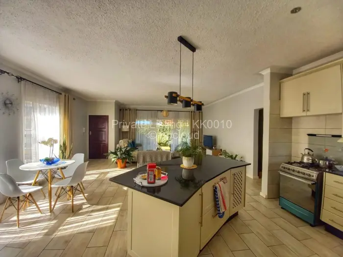 Townhouse/Complex/Cluster for Sale in Newlands, Harare
