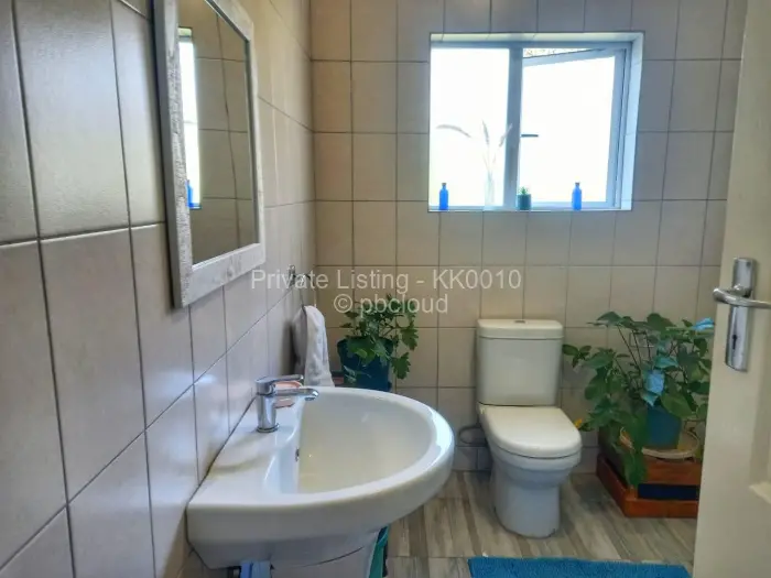 Townhouse/Complex/Cluster for Sale in Newlands, Harare