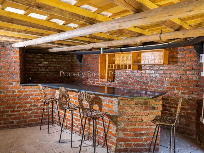 3 Bedroom House to Rent in Greengrove