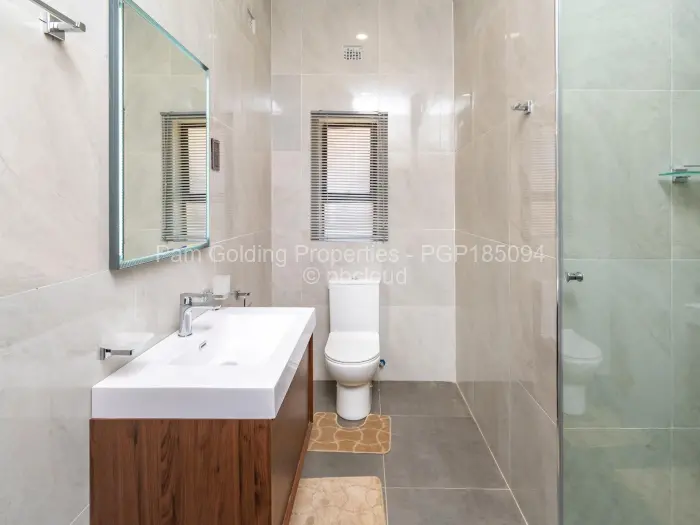Townhouse/Complex/Cluster to Rent in Mount Pleasant, Harare