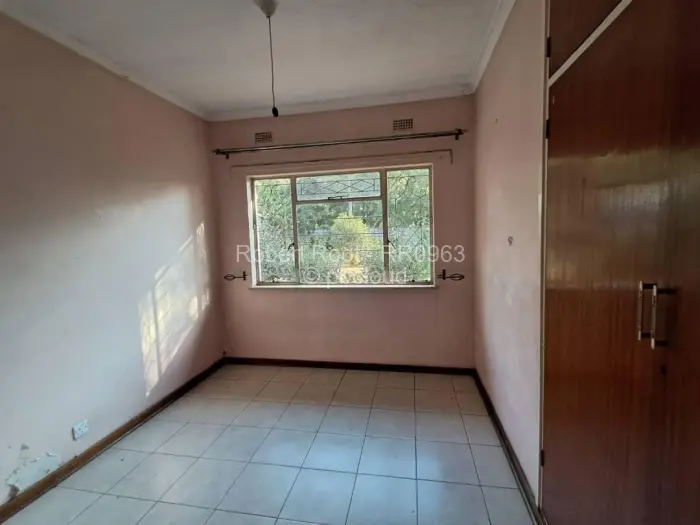 4 Bedroom House to Rent in Borrowdale