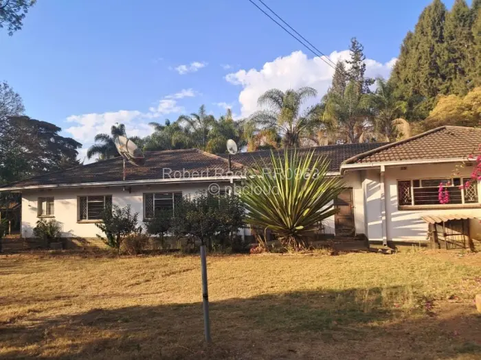 4 Bedroom House to Rent in Borrowdale