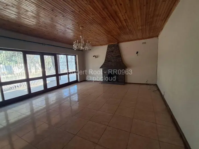 4 Bedroom House to Rent in Borrowdale