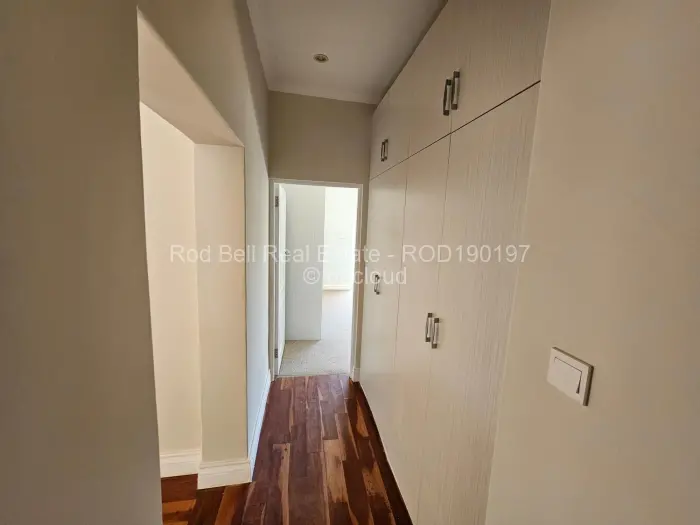Townhouse/Complex/Cluster for Sale in Helensvale, Harare