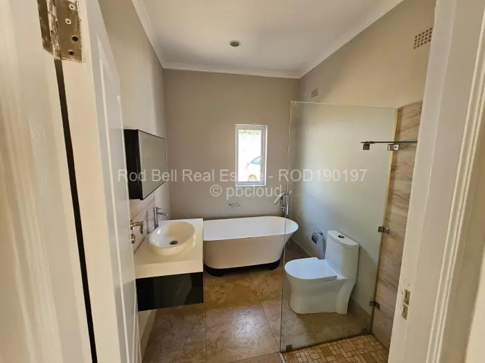 Townhouse/Complex/Cluster for Sale in Helensvale, Harare