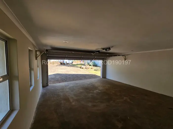Townhouse/Complex/Cluster for Sale in Helensvale, Harare