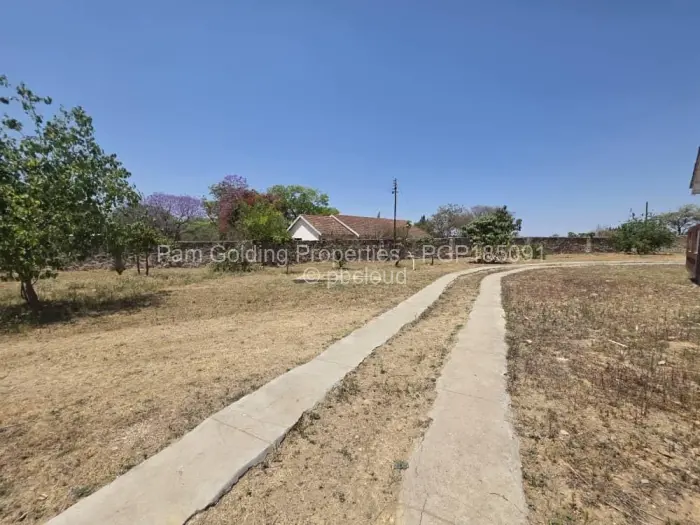 3 Bedroom House for Sale in Sunning Hill, Bulawayo