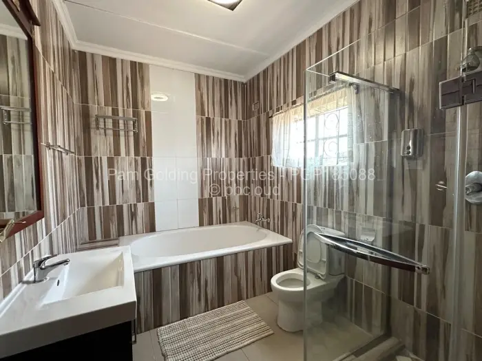 8 Bedroom House for Sale in Selbourne Park, Bulawayo