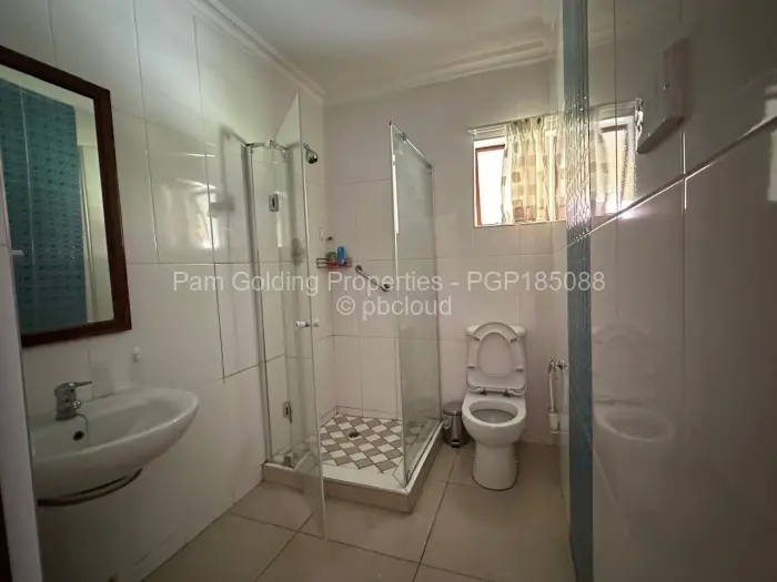 8 Bedroom House for Sale in Selbourne Park, Bulawayo