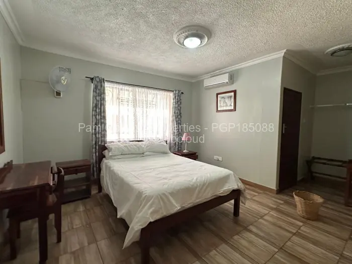 8 Bedroom House for Sale in Selbourne Park, Bulawayo