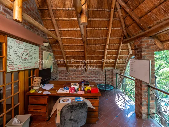 5 Bedroom House for Sale in Glen Lorne, Harare