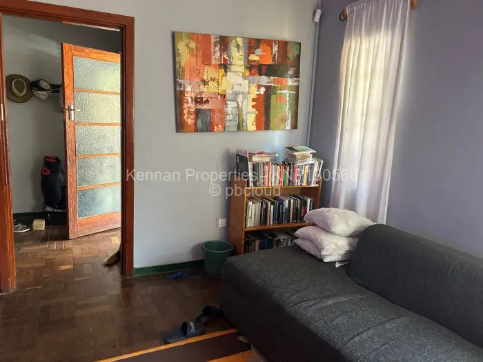 3 Bedroom House to Rent in Meyrick Park