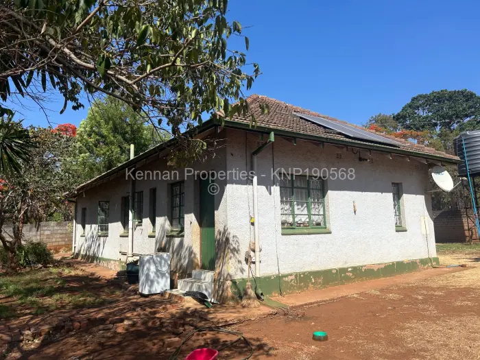 3 Bedroom House to Rent in Meyrick Park