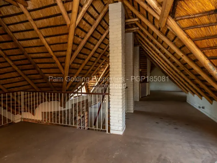 5 Bedroom House for Sale in Hogerty Hill, Harare