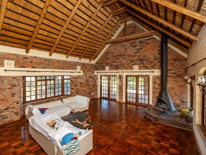 5 Bedroom House for Sale in Hogerty Hill, Harare