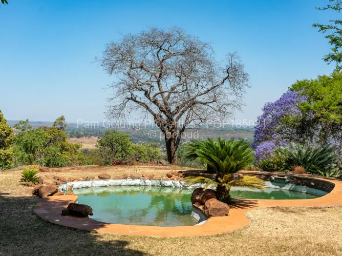5 Bedroom House for Sale in Hogerty Hill, Harare