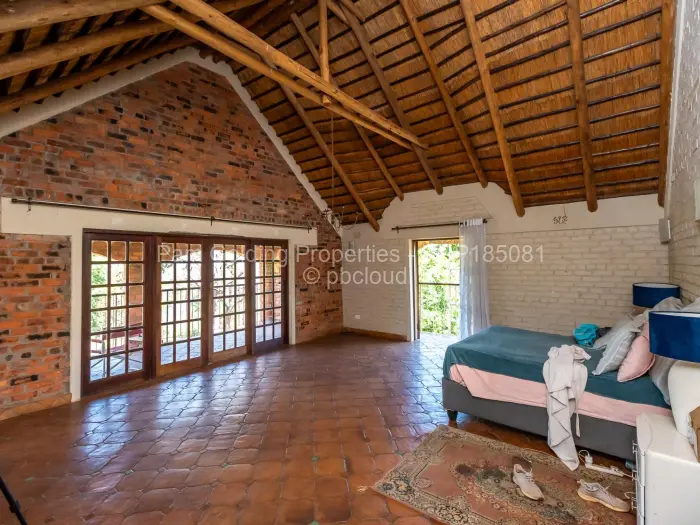5 Bedroom House for Sale in Hogerty Hill, Harare