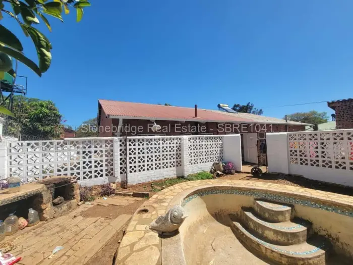 3 Bedroom House for Sale in Paddonhurst, Bulawayo