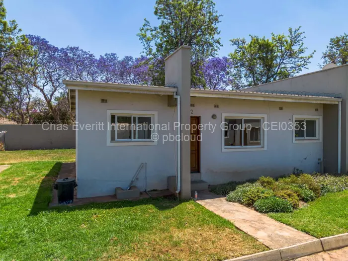 Townhouse/Complex/Cluster to Rent in Mabelreign
