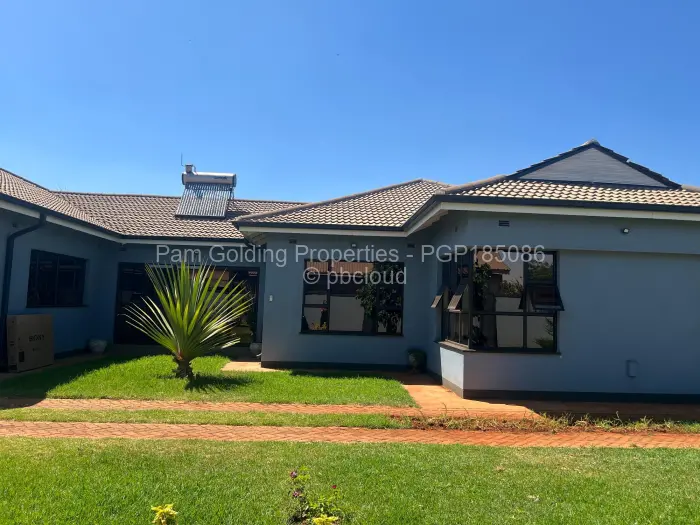 4 Bedroom House to Rent in Mount Pleasant Heights