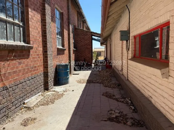 Other Commercial to Rent in Ruwa, Ruwa