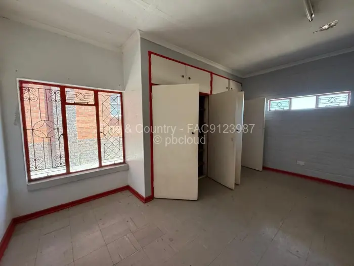Other Commercial to Rent in Ruwa, Ruwa