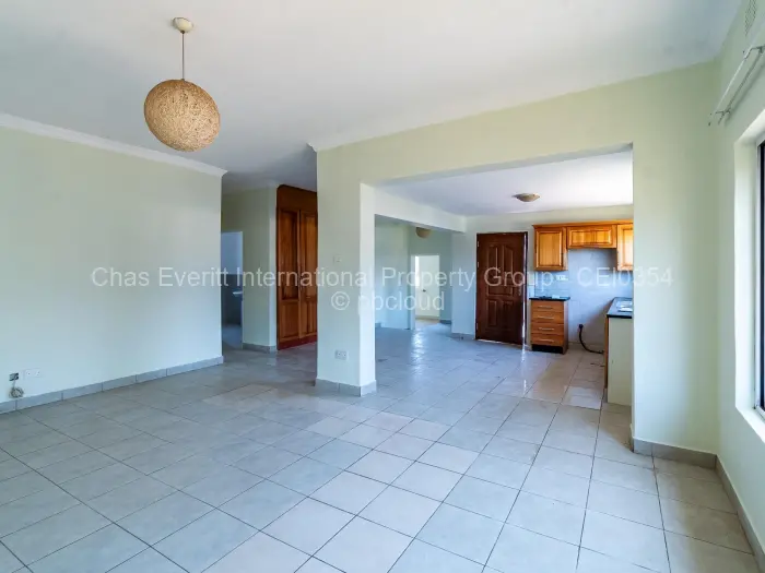 Townhouse/Complex/Cluster to Rent in Mabelreign