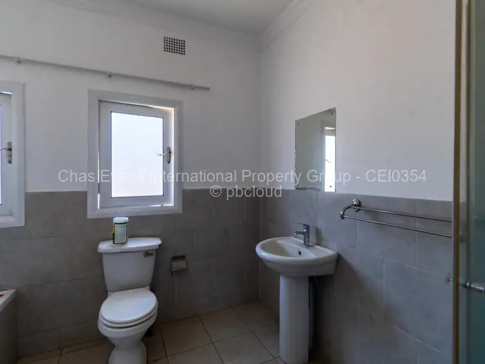 Townhouse/Complex/Cluster to Rent in Mabelreign