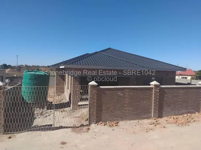 3 Bedroom House for Sale in Nketa, Bulawayo