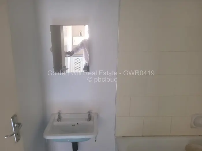 Flat/Apartment to Rent in Avenues