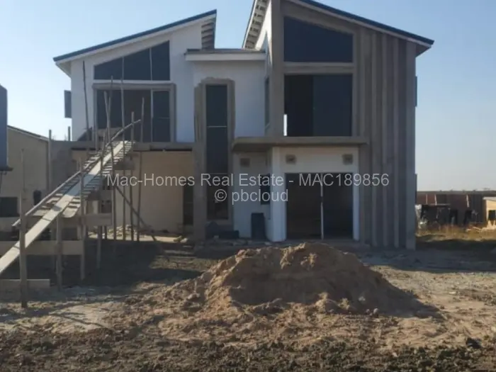 Townhouse/Cluster for Sale in Fairview, Harare