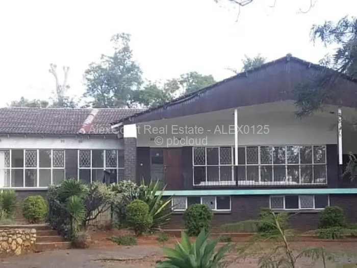 4 Bedroom House for Sale in Hillside, Harare