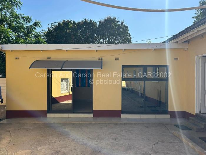 Warehouse/Industrial to Rent in Eastlea, Harare