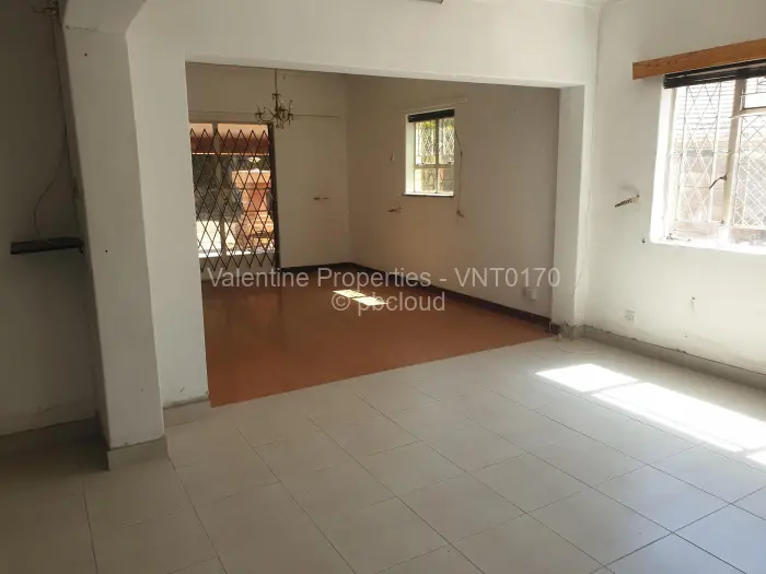 Warehouse/Industrial to Rent in Avondale, Harare