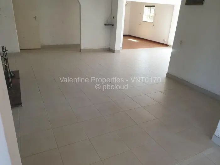 Warehouse/Industrial to Rent in Avondale, Harare