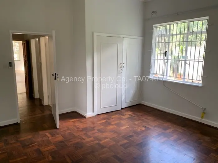 4 Bedroom House to Rent in Chisipite, Harare