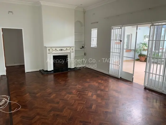 4 Bedroom House to Rent in Chisipite, Harare
