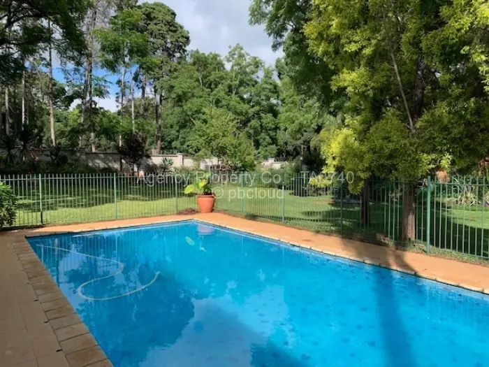 4 Bedroom House to Rent in Chisipite, Harare
