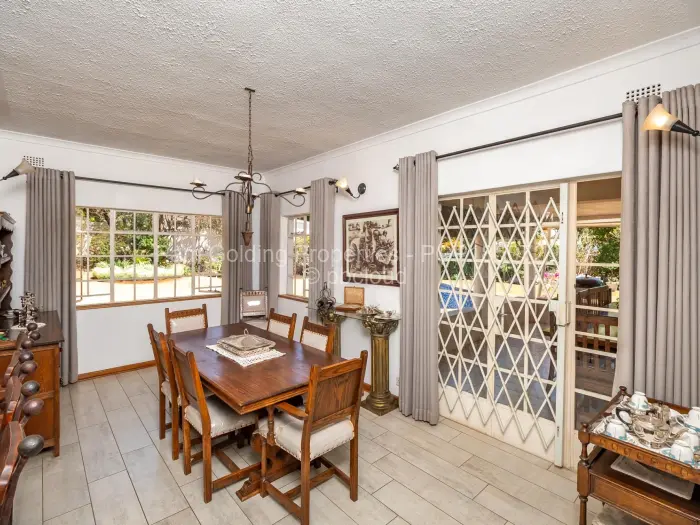 Townhouse/Cluster for Sale in Greystone Park, Harare