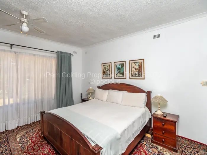 Townhouse/Cluster for Sale in Greystone Park, Harare