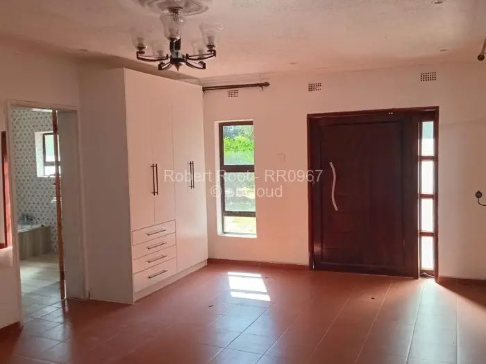 3 Bedroom Cottage/Garden Flat to Rent in Vainona, Harare