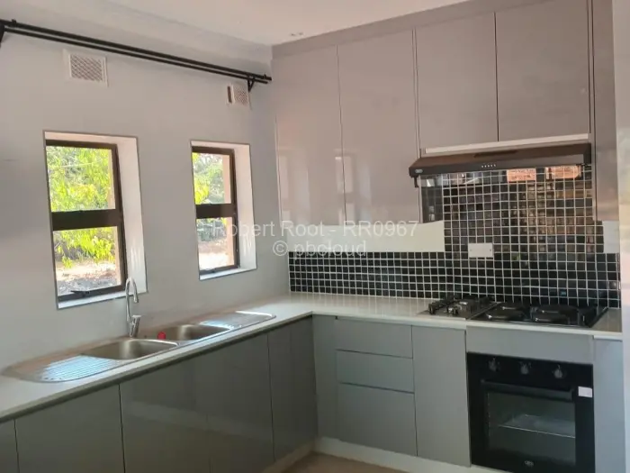 3 Bedroom Cottage/Garden Flat to Rent in Vainona, Harare