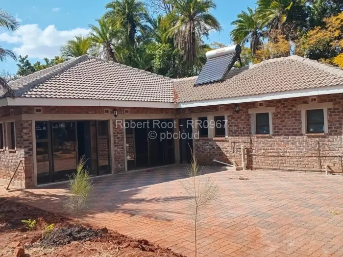 3 Bedroom Cottage/Garden Flat to Rent in Vainona, Harare